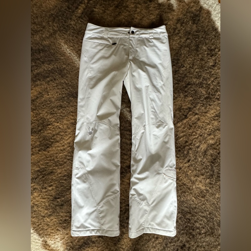 Women’s Spyder white skiing/snowboarding pants size 6